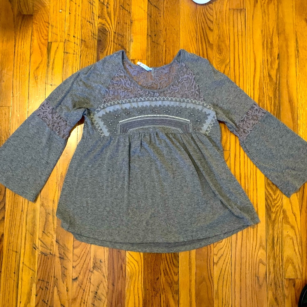 Brown Detail Top with Flowy Sleeves